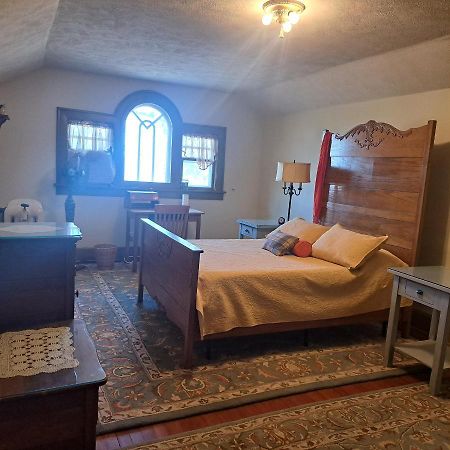 Harriott House, The Gallery Forest Room Terre Haute Εξωτερικό φωτογραφία