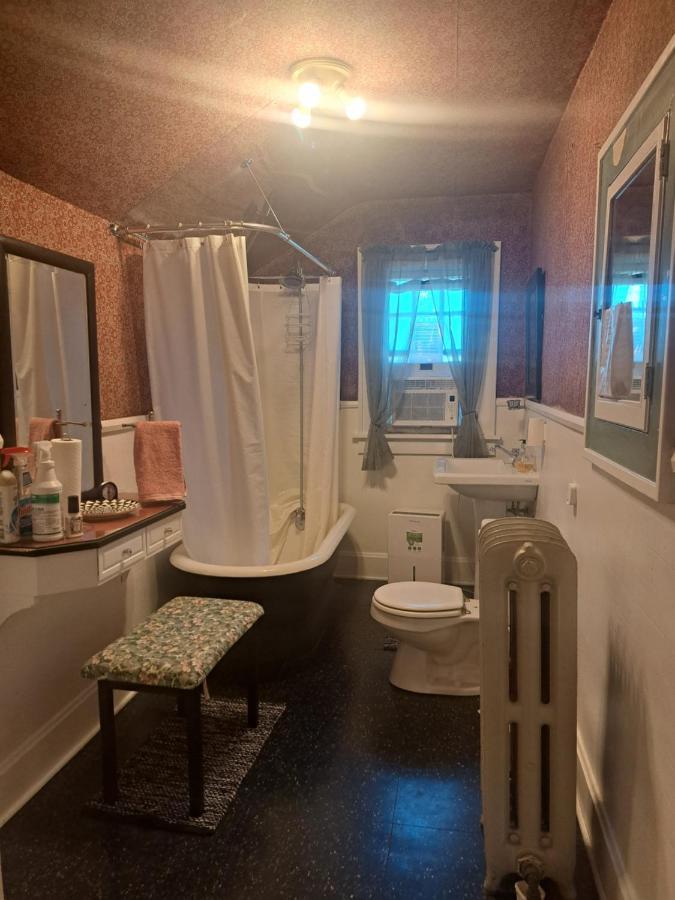 Harriott House, The Gallery Forest Room Terre Haute Εξωτερικό φωτογραφία